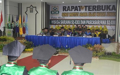 Rektor IAIN Jember Berpesan Jangan Berhenti Belajar Meski Sudah Lulus
