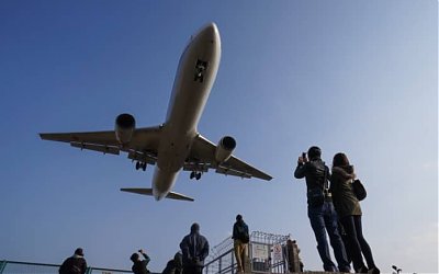 Harga Tiket Pesawat Domestik Naik, Pariwisata Bakal Terpukul