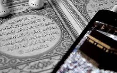 Begini Hukum Mengajarkan Al-Qur’an kepada Non-Muslim