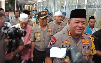 Menangkal Berita Hoaks, Ponpes Darussalam Blokagung Siap Bantu Polri