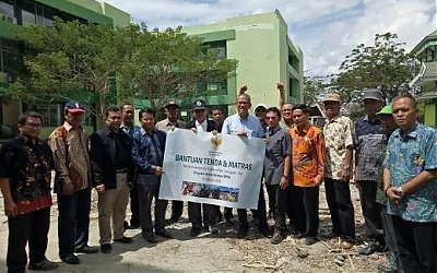 Kemenag Serahkan Bantuan Rp300 Juta untuk Bersihkan Kampus IAIN Palu 