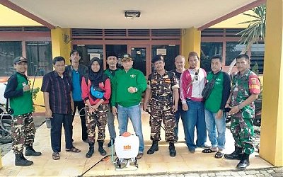 PCNU Bandar Lampung Lakukan Penyemprotan Disinfektan di Ponpes-Ponpes