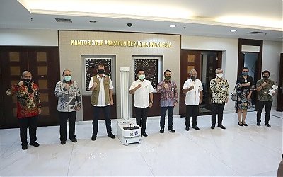 Telkom Bagikan Robot Disinfeksi pada Gugus Tugas Covid-19