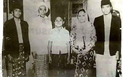 Meneladani Kesabaran Kiai Hamid Pasuruan dalam Membina Keluarga Bahagia