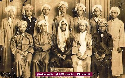 Mengurai Sejarah Jaringan Ulama Nusantara di Haramain dan Peran Pentingnya dalam Menginspirasi Pendirian Nahdlatul Ulama