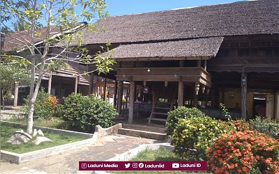 Catatan Kelahiran Keturunan Teungku Chik Awe Geutah