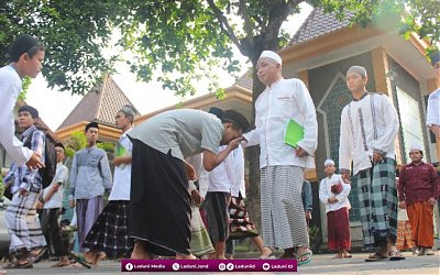 Karakteristik Santri yang Autentik