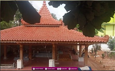 Ziarah Makam KH. Ngali Hasyim Lampung, Mursyid Thariqah Naqsyabandiyah Al-Khalidiyah di Provinsi Lampung