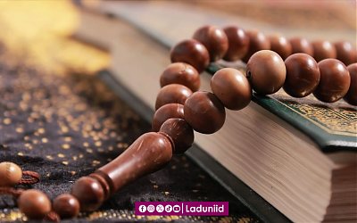Khutbah Jumat: Kunci-Kunci Kelapangan Rezeki