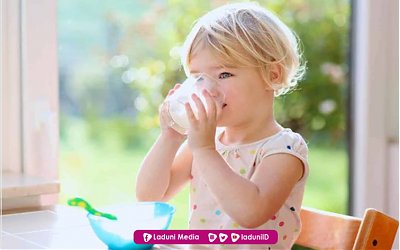 Doa Menyapih Bayi dari Kiyai Bisri