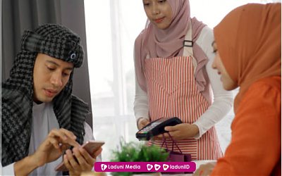 Harta Berlimpah, tetapi Hatinya Zuhud