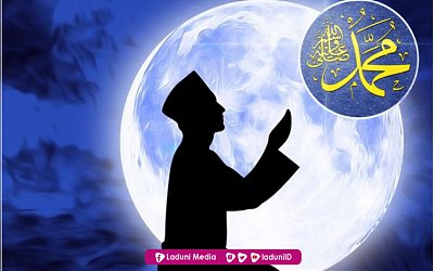 Keutamaan Bershalawat di Hari Jum’at
