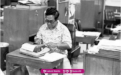 Napak Tilas Gus Dur dalam Menulis