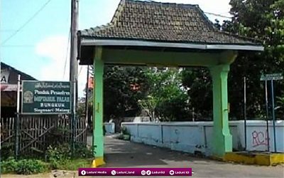 Wisata Religi dan bertawassul di Makam KH. Masykur Malang