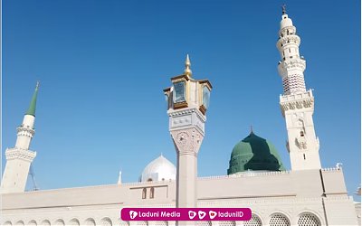 Shalawat Apakah Syirik? Begini Penjelasan Ulama