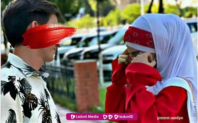 Hukum Lelaki Melihat Wajah dan Telapak Tangan Wanita Bukan Muhrim