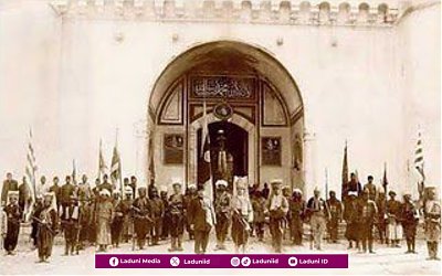 Shalawat Sultan Al-Ghaznawi dan Kisah di Baliknya