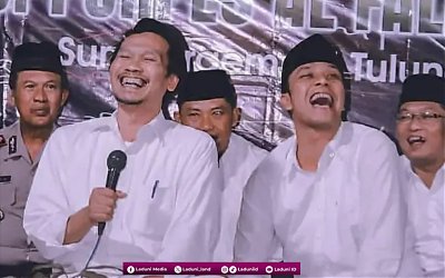 Tiga Resep Kebahagiaan Hidup Gus Baha'