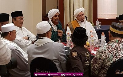 Menyimak Pandangan Habib Umar tentang Ulama yang Terjun dalam Politik Praktis