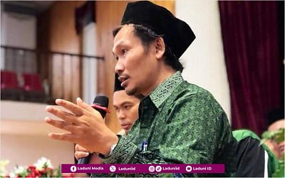Kata-Kata Mutiara Nasihat Gus Baha yang Menyentuh Hati Generasi Muda