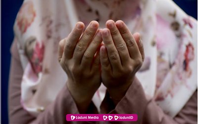 Doa Ibu Lebih Mulia dari Doa Seorang Ulama Sekalipun