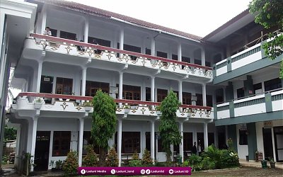 Ziarah Makam KH. Abdul Mujib Sholeh, Mustasyar PCNU Pati