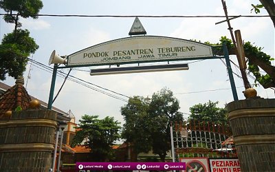 Ziarah di Makam KH. Hasyim Asy'ari Jombang, Gurunya para Ulama