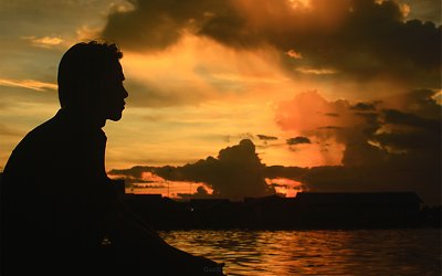 Mencari Nama Tuhan yang Otentik