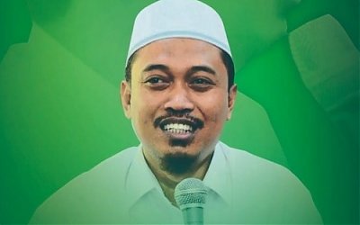 Pendapat Ustadz Ma’ruf Khozin tentang Syekh Albani