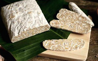 Mbah Manab Menolak Makan Tempe