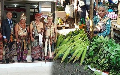 Ibu Ini Tetap Berjualan Sayur di Pasar Meski Anaknya Jadi Bupati