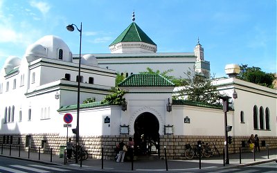 Masjid Agung Paris, Simbol Toleransi Umat Beragama Islam