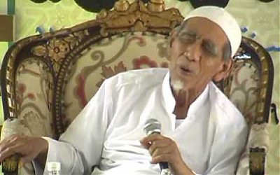 Inilah Tawasul yang Membuat Mbah Moen Berlinang Air Mata