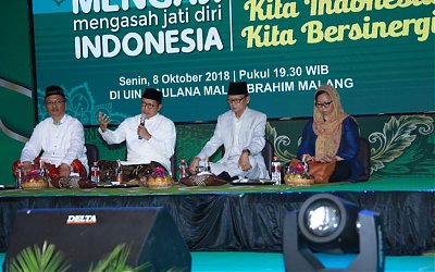 Lagu Yalal Wathon Iringi Pembukaan Acara Mengaji (Mengasah Jati Diri)