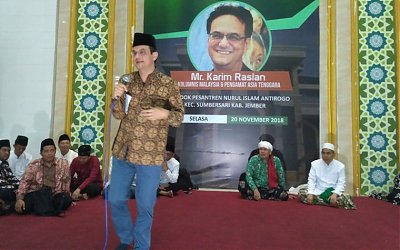Menjaga Sikap Moderat, Kolumnis Malaysia: Santri adalah Elemen Penting