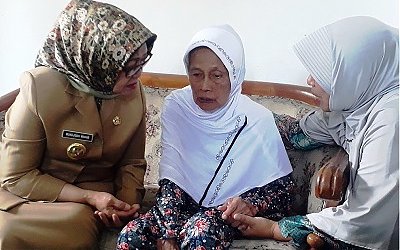 Rahasia Nenek Sumiati Bisa Haji Meski Sudah Berusia 107 Tahun