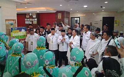 Enam Ribu Jamaah Haji Indonesia Bertolak Ke Makkah