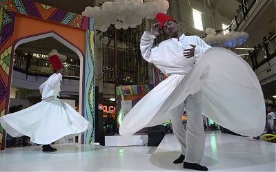 Para Peniru Kaum Sufi
