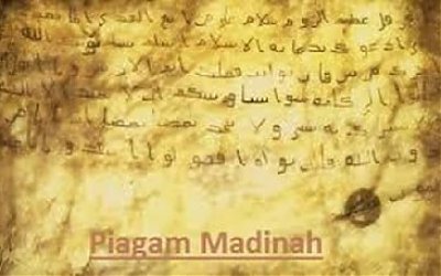 Kisah Rasulullah Mencoret Tujuh Kata Piagam Madinah