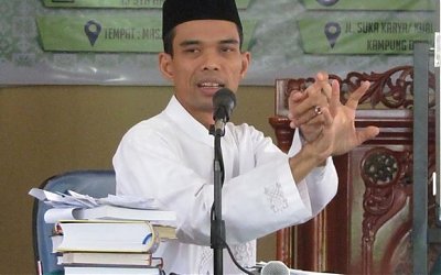 Polda Riau Datangi Rumah Ustaz Abdul Somad