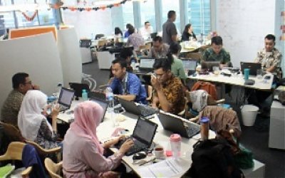 Sistem Kerja 996 Menuai Banyak Protes Karyawan di Cina, Ada Apa?