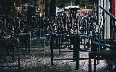 Dianggap Sebagai Tempat Sarang Maksiat, Kini Ratusan Restoran di Teheran Ditutup