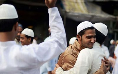 Teladan Orang Saleh adalah Selalu Mendamaikan