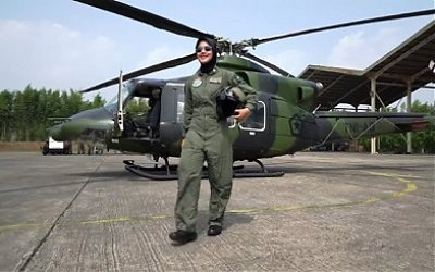 Kisah Inspiratif Anak Sopir yang Sukses Jadi Pilot Wanita Pertama di TNI AD