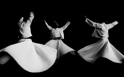 Tarian Sufi #3: Menguak Estetika Setiap Gerakan dan Simbolnya