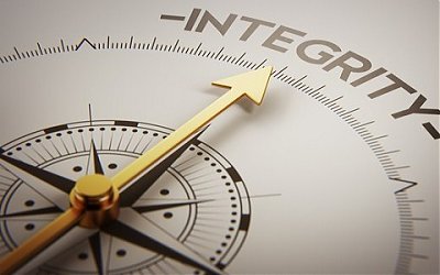 Pertaruhan Menjaga Integritas