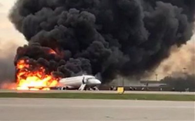 Dua Orang Tewas dalam Insiden Pendaratan Darurat Pesawat Rusia