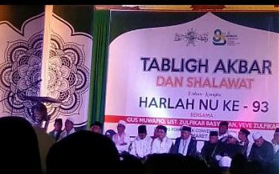 Ribuan Jamaah Padati PCC Hadiri Tabligh Akbar dan SHolawat Bersama Gus Muwafiq