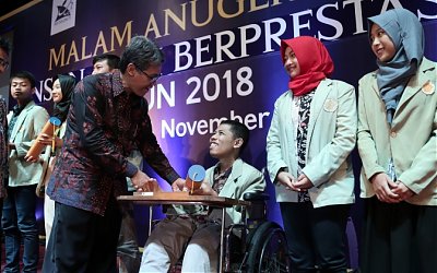 UGM Berikan 120 Penghargaan Insan Berprestasi Nasional Maupun Internasional