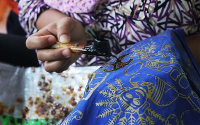 Mengenal Aneka Motif Batik Betawi Terogong